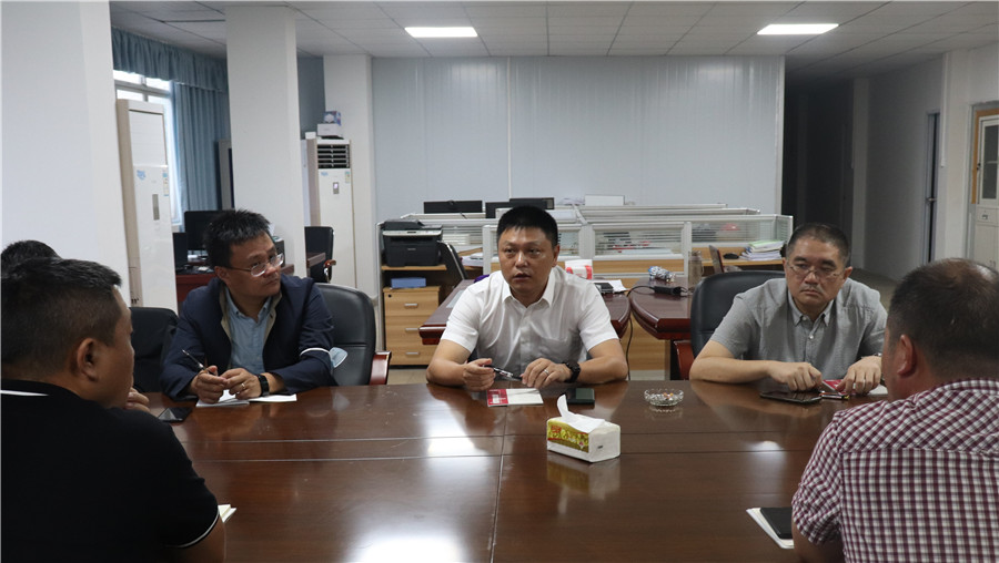 IMG_1229.jpg IMG_1229.jpg